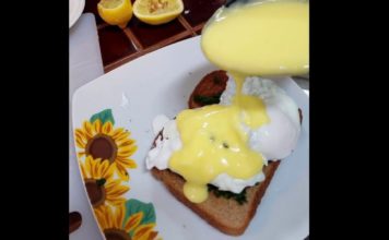 Cheese Free Eggs Florentine